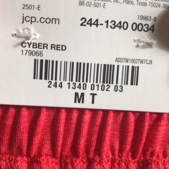 Shorts - Picture 2 of 2